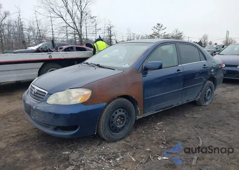 2005 Toyota Corolla Le z USA, uszkodzony, nr VIN 1NXBR32E75Z546881